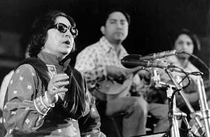 Malika Pukhraj Performing at concert in 1970